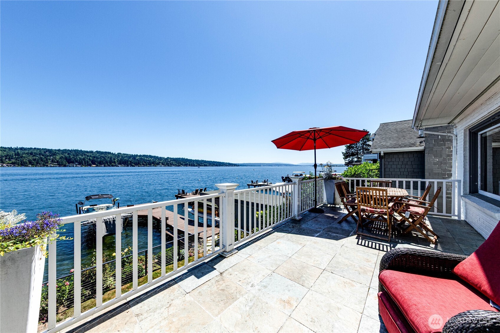 11754 Riviera Place Northeast Seattle, WA 98125 - Photo 9 of 40