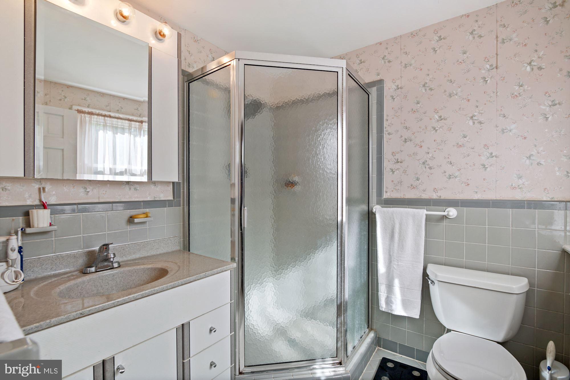 1611 Stephens Drive Wayne, PA 19087 - Photo 25 of 46 Master Bathroom