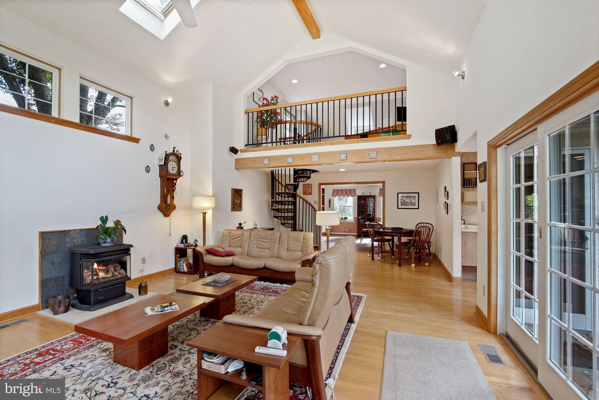 1611 Stephens Drive Wayne, PA 19087 - Photo 8 of 46 Great Room