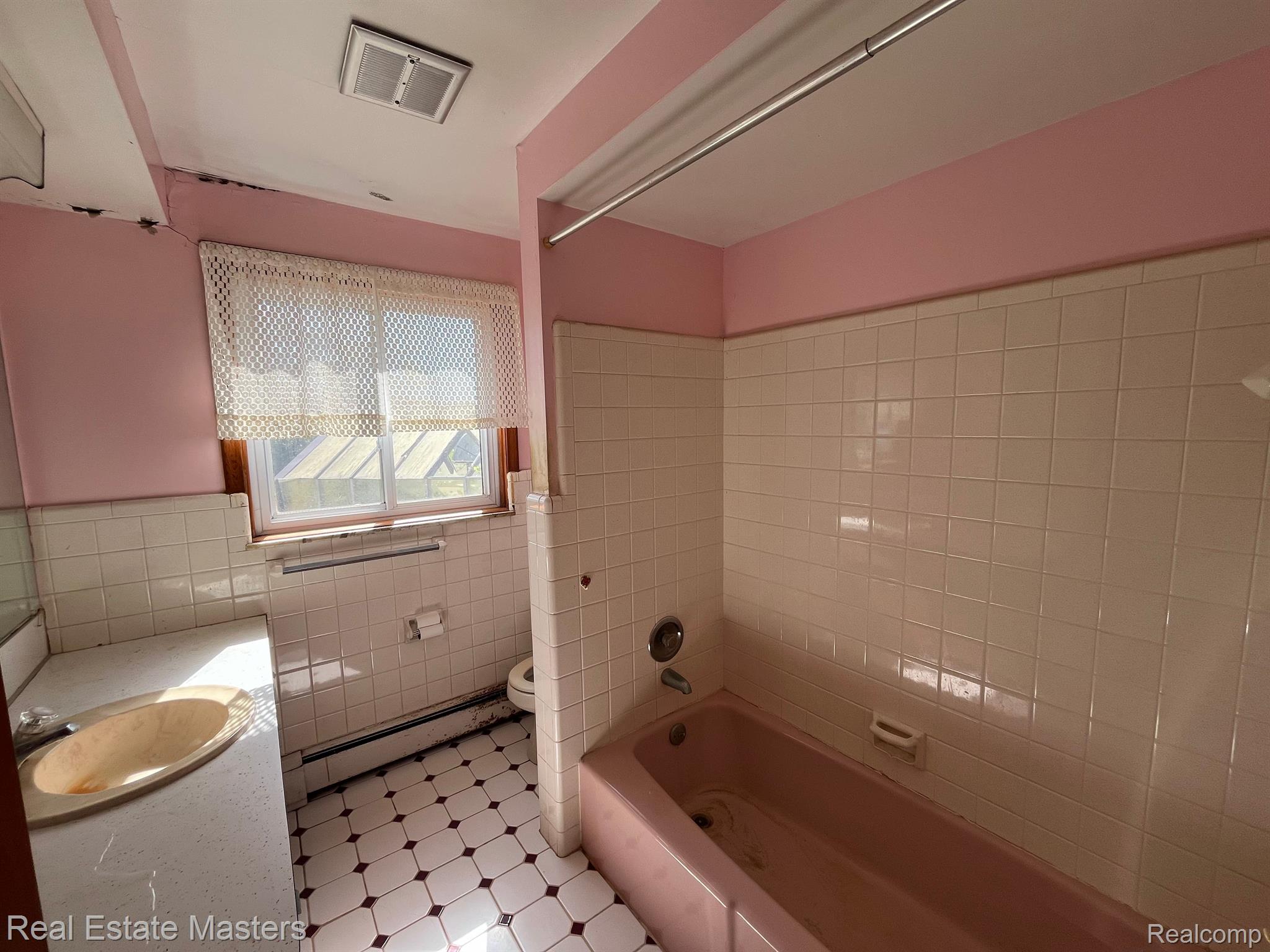 1565 South Range Road St. Clair, MI 48079 - Photo 13 of 30 Gallery Image 13