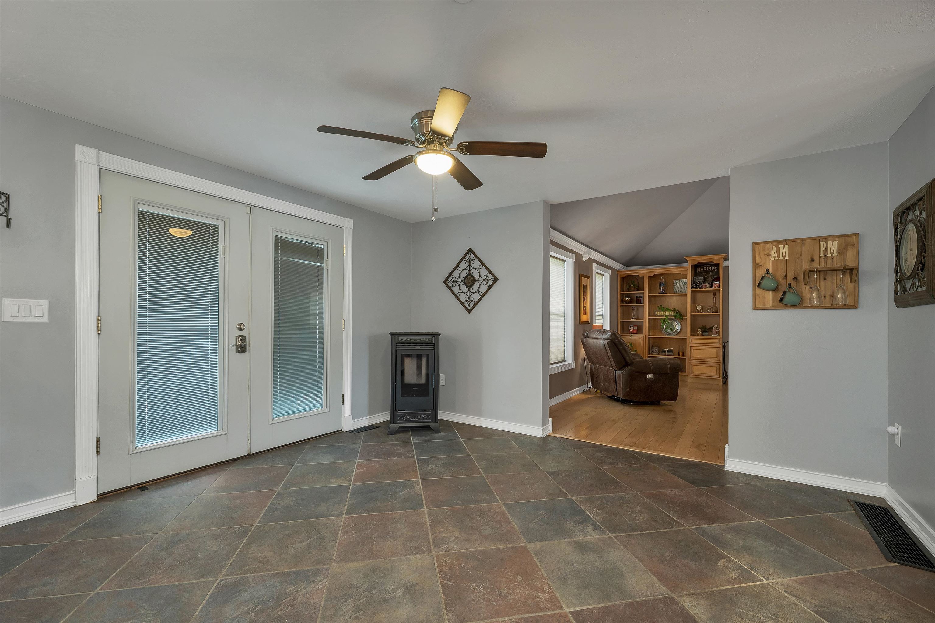 71 Auburn Road Hooksett, NH 03106 - Photo 20 of 59