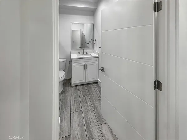 $3,650 | 7125 South La Cienega Boulevard, Los Angeles, CA 90045