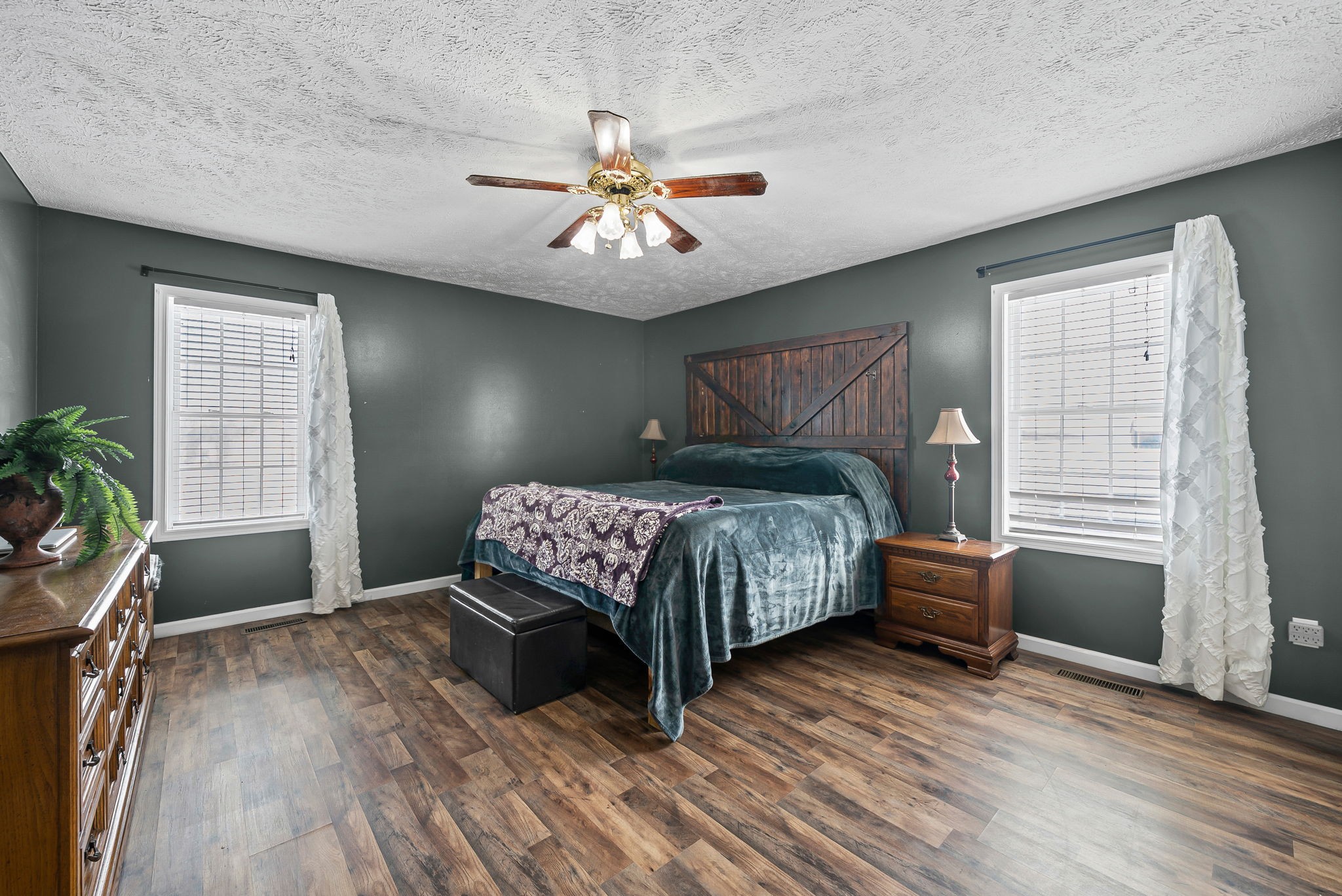 126 Flowers Road Crofton, KY 42217 - Photo 14 of 34 a bedroom with a bed and a window