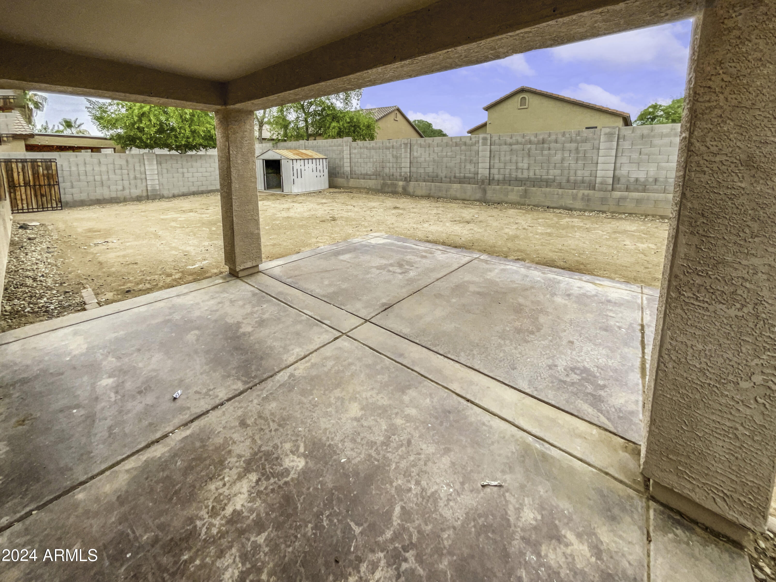 1219 West Maldonado Road Phoenix, AZ 85041 - Photo 8 of 28 listing_5