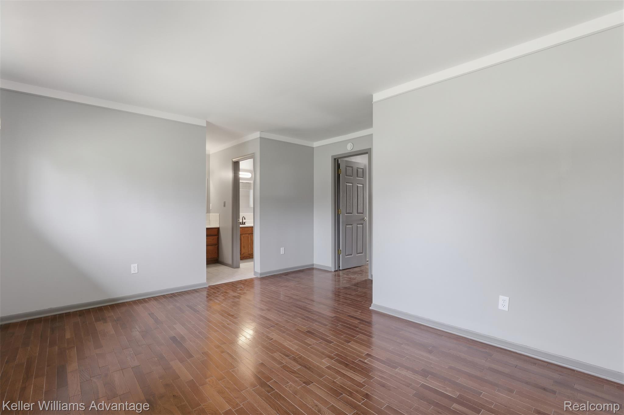 28800 Sibley Road Romulus, MI 48174 - Photo 18 of 60 24_28800 sibley rd-21.jpg