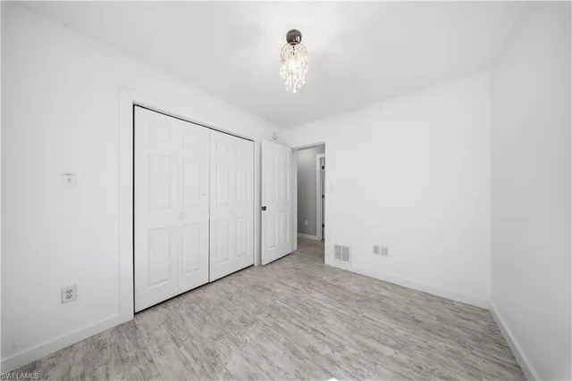 $2,300 | 286 Leawood Circle, Naples, FL 34104