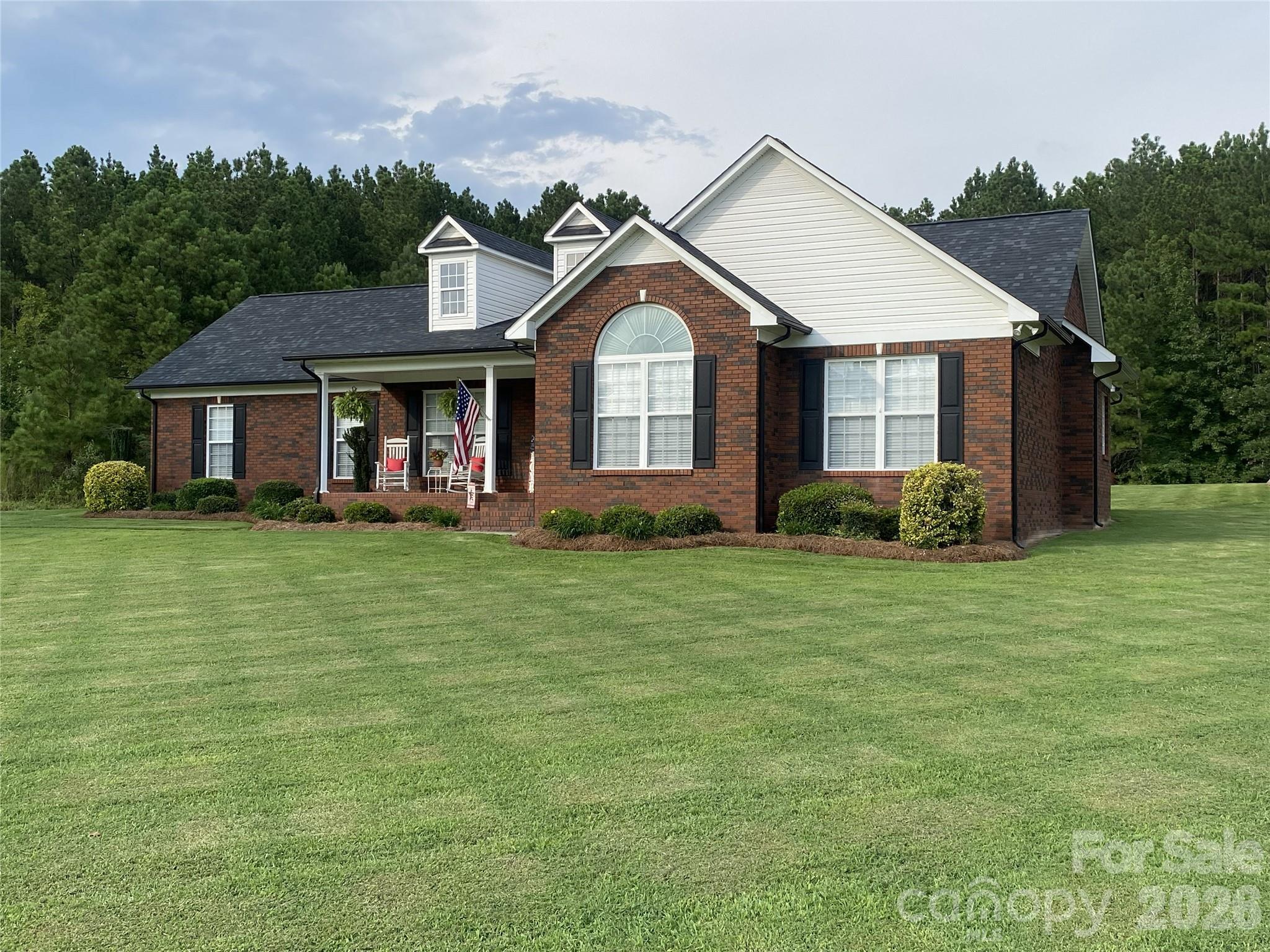 6901 Potter Road, Unit 2 Waxhaw, NC 28173 - Photo 2 of 41 Gallery Image 2