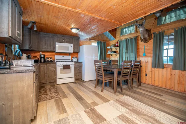 $2,835,836 | 0 County Road 40.2, Unit COUNTRY CABIN LANE ELK AND CATTLE, Branson, CO 81027