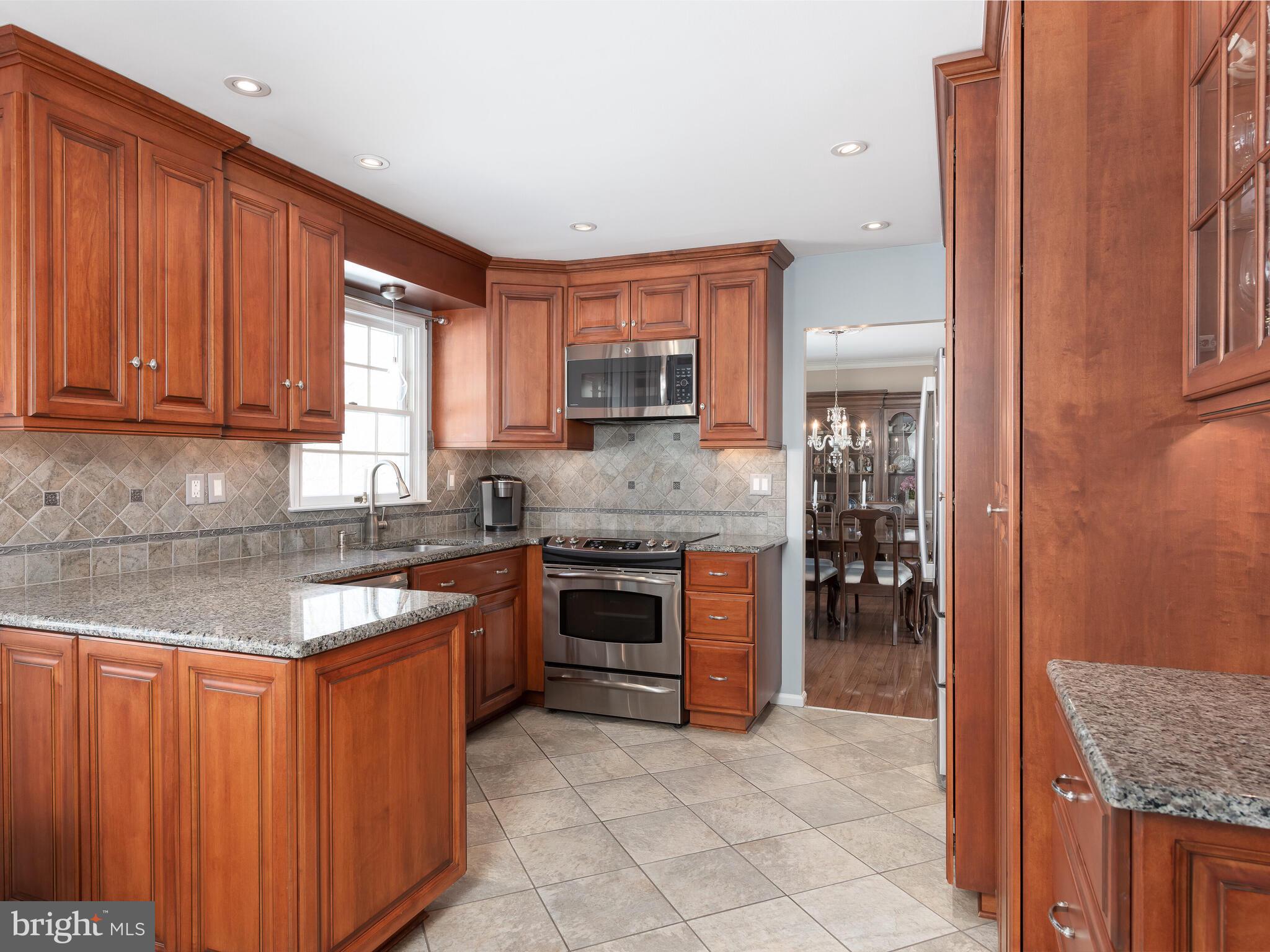 13 Waterview Road Downingtown, PA 19335 - Photo 12 of 39 Gallery Image 12