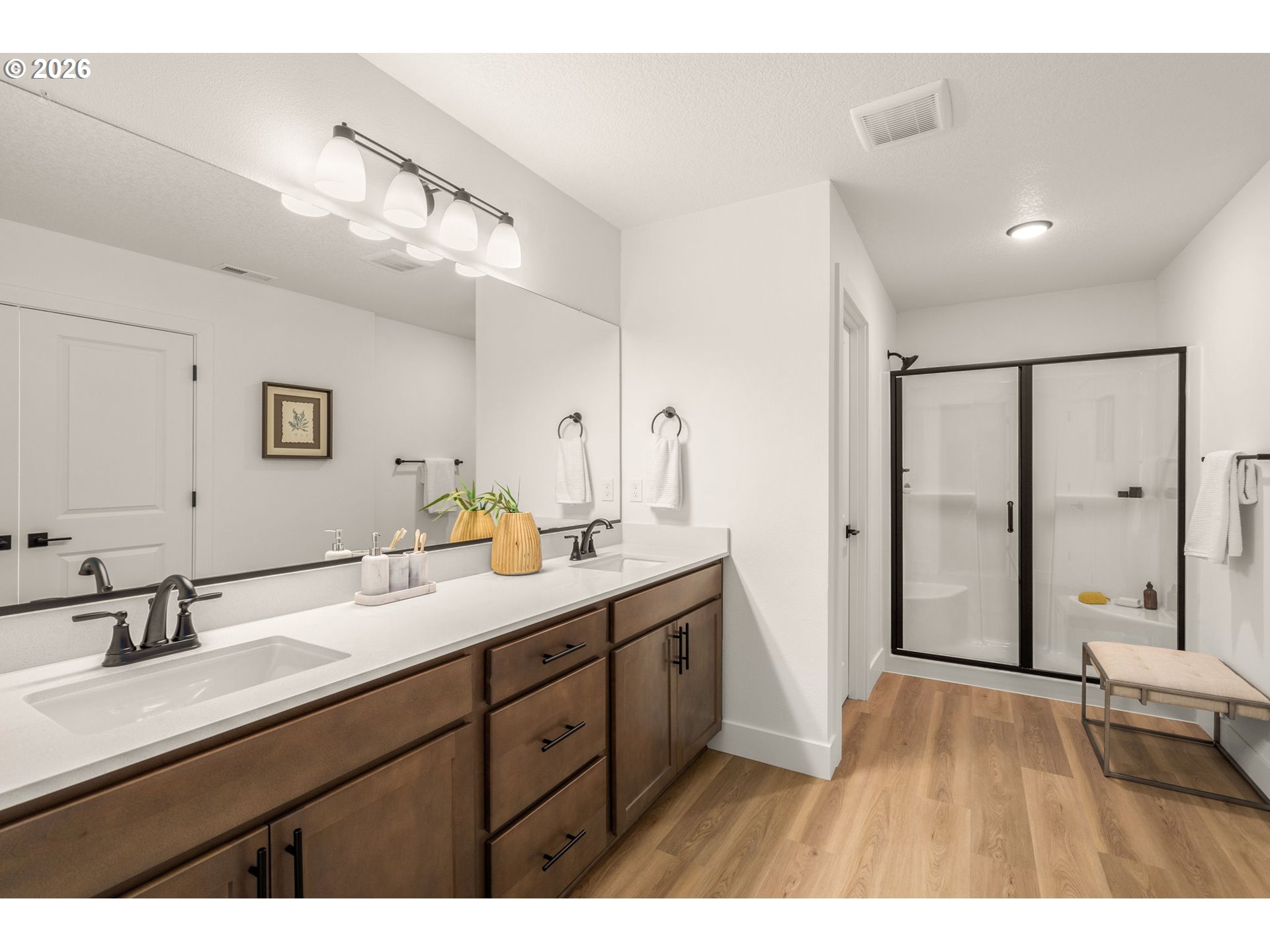 7343 Southwest Leonard Place, Unit L3 Beaverton, OR 97007 - Photo 19 of 28 Bathroom, Attached