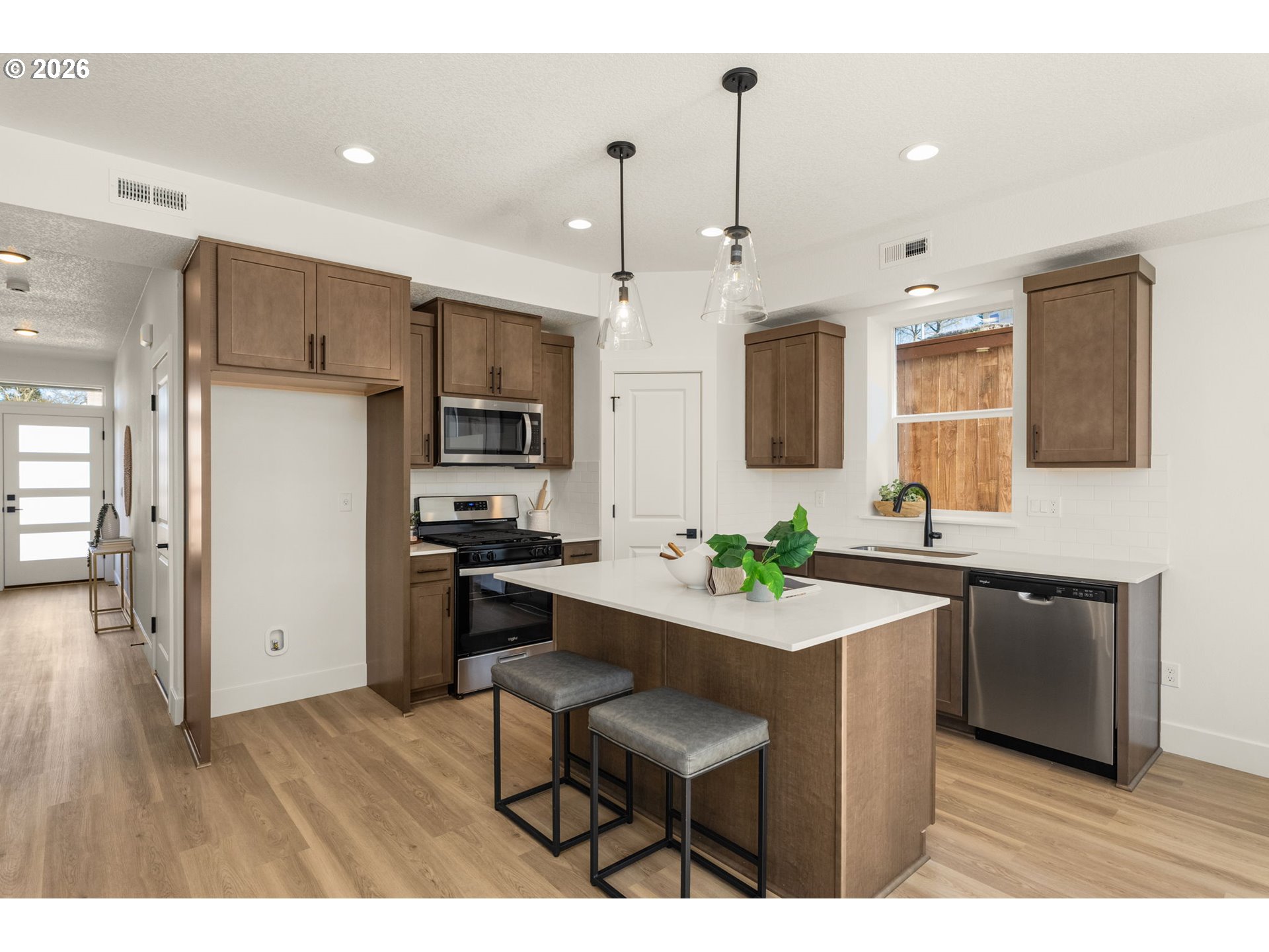 7343 Southwest Leonard Place, Unit L3 Beaverton, OR 97007 - Photo 6 of 28