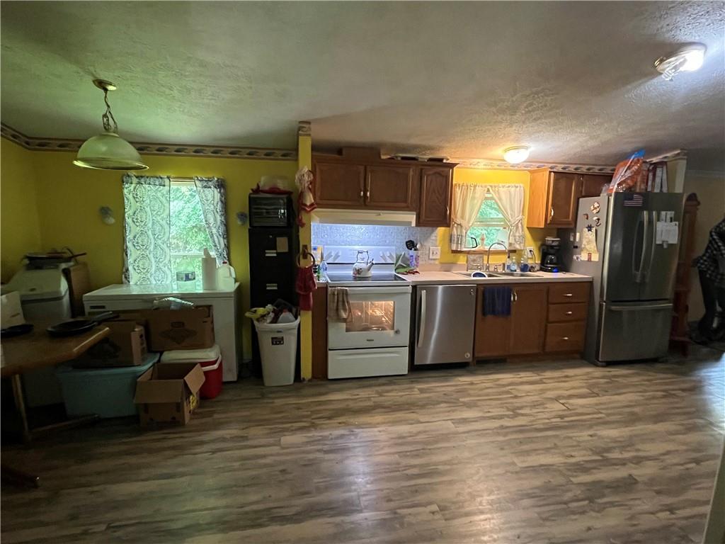 1240 Jollytown Road New Freeport, PA 15352 - Photo 11 of 26 Gallery Image 11