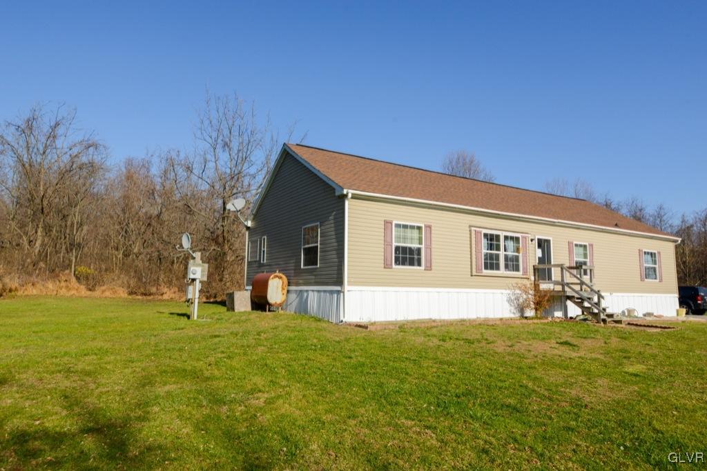 247 Merkle Road Boyertown, PA 19512 - Photo 3 of 45 Gallery Image 3
