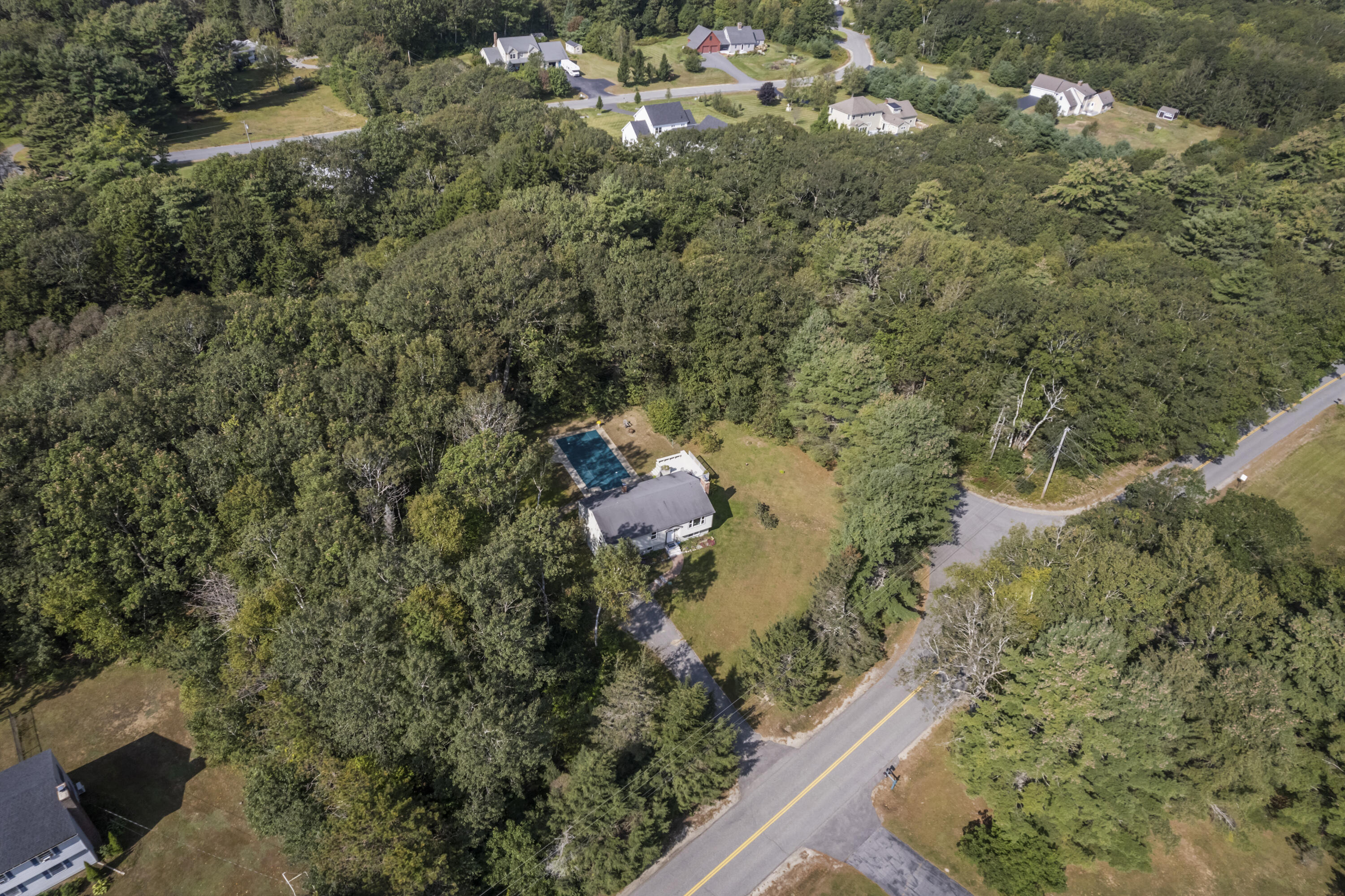 404 Woodside Road Brunswick, ME 04011 - Photo 11 of 64 404 Woodside Rd_111
