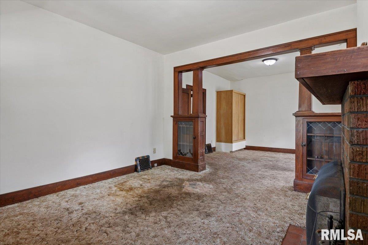 1724 South Spring Street Springfield, IL 62704 - Photo 5 of 29