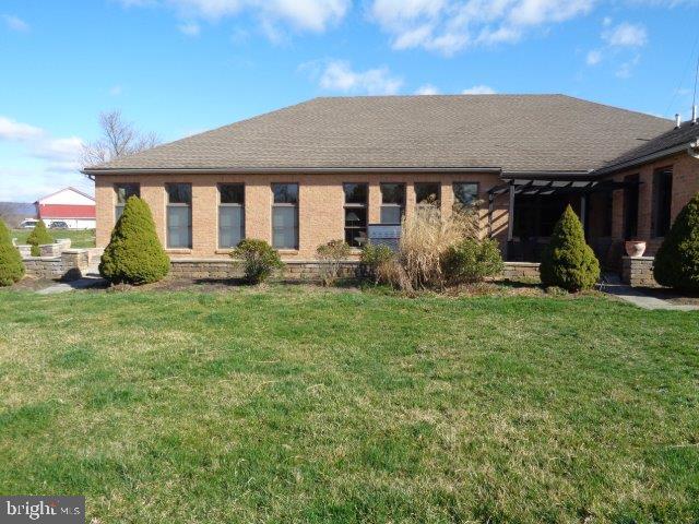 184 Goodyear Road Carlisle, PA 17015 - Photo 3 of 47 Gallery Image 3