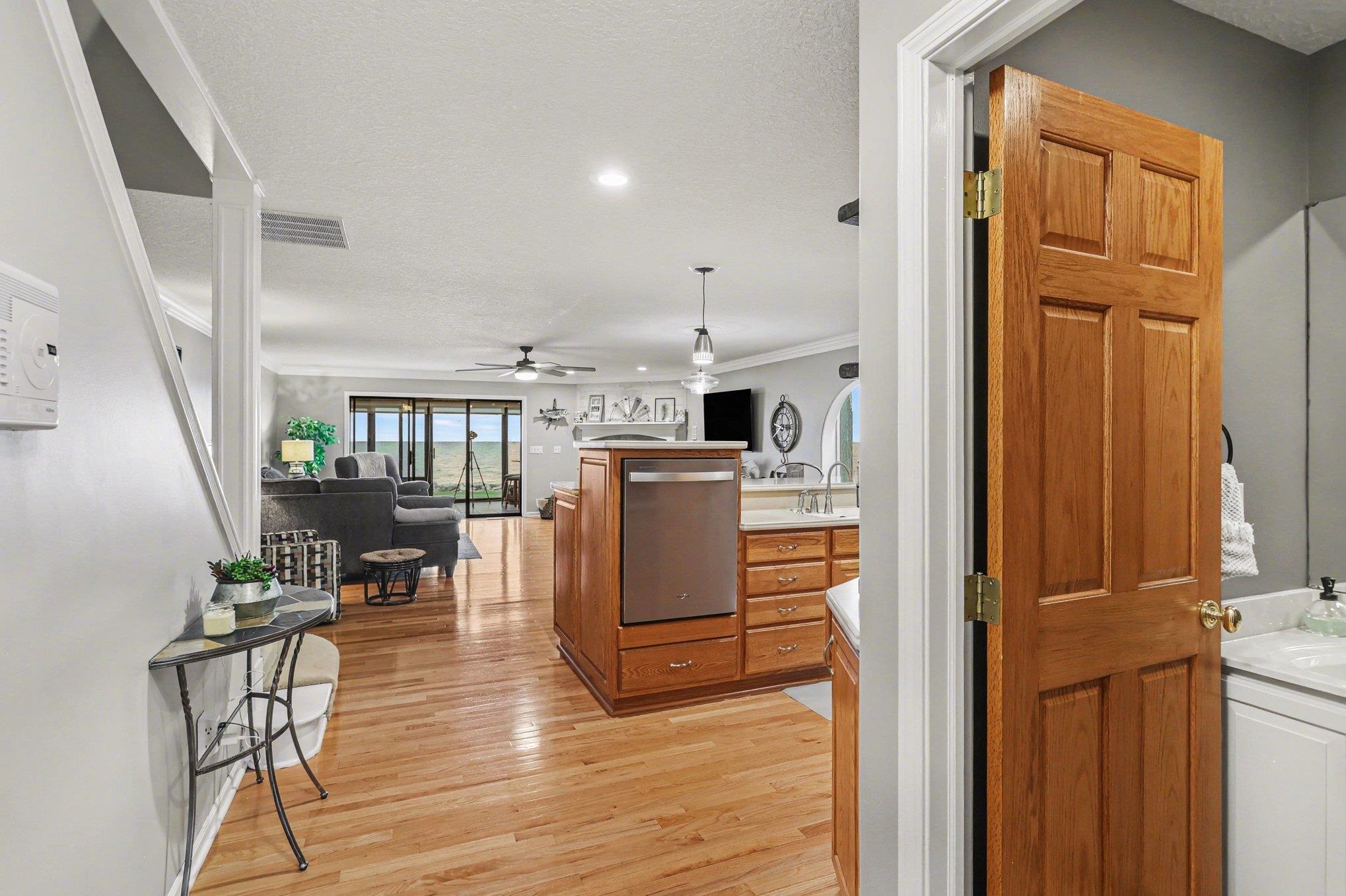47 Harbour View Point Linwood, MI 48634 - Photo 8 of 42