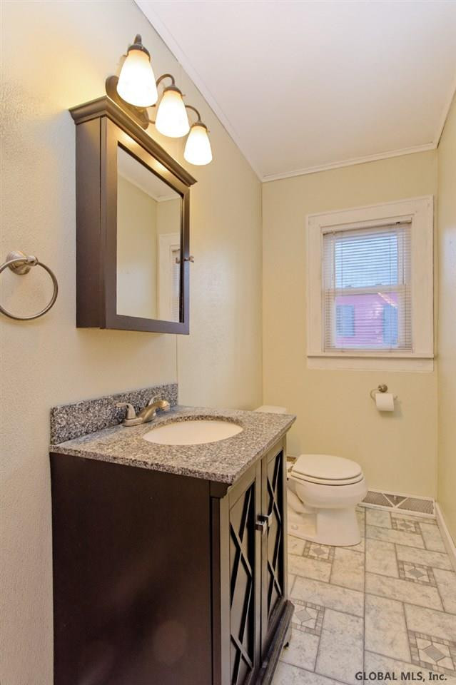 746 Watervliet Shaker Road Colonie, NY 12110 - Photo 16 of 25 Photo 16