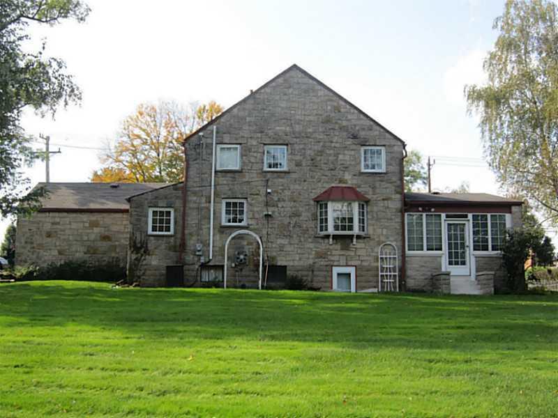 336 Churchill Road Pittsburgh, PA 15235 - Photo 4 of 24 Exterior Front.