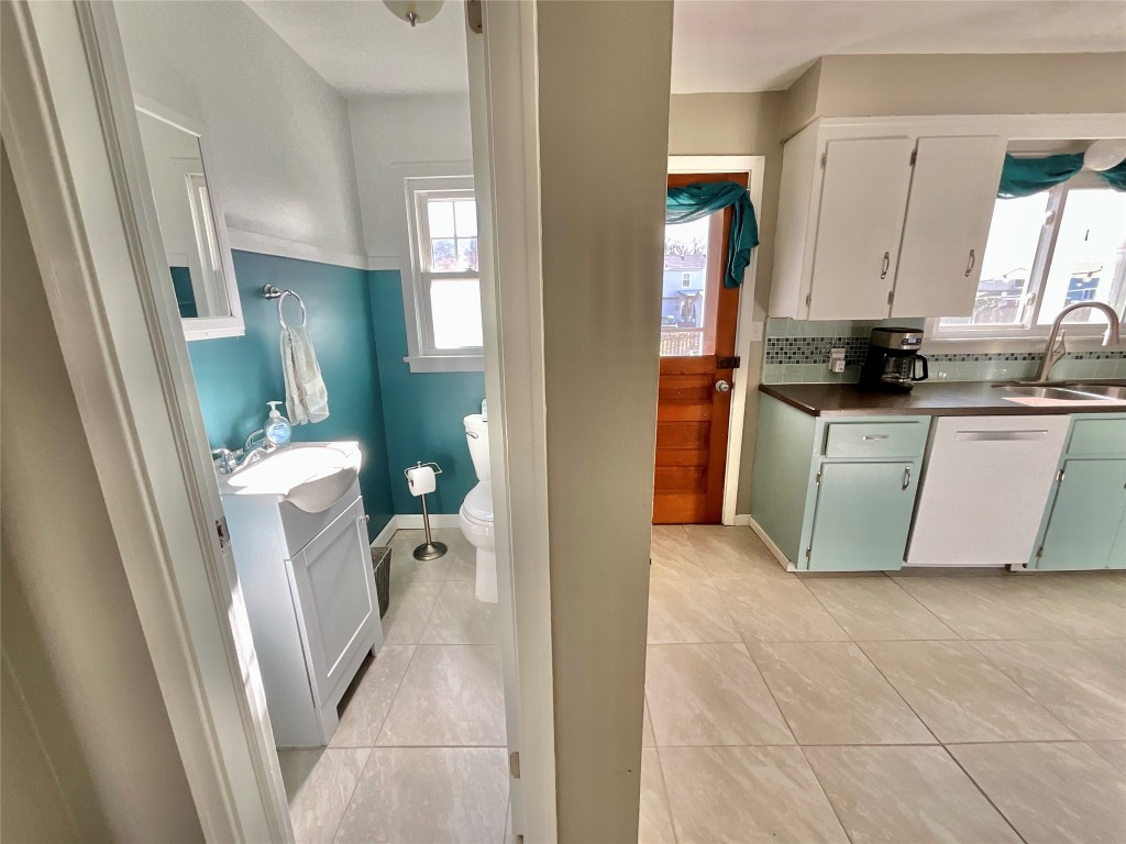 1222 Mead Road Binghamton, NY 13901 - Photo 13 of 50 Gallery Image 13