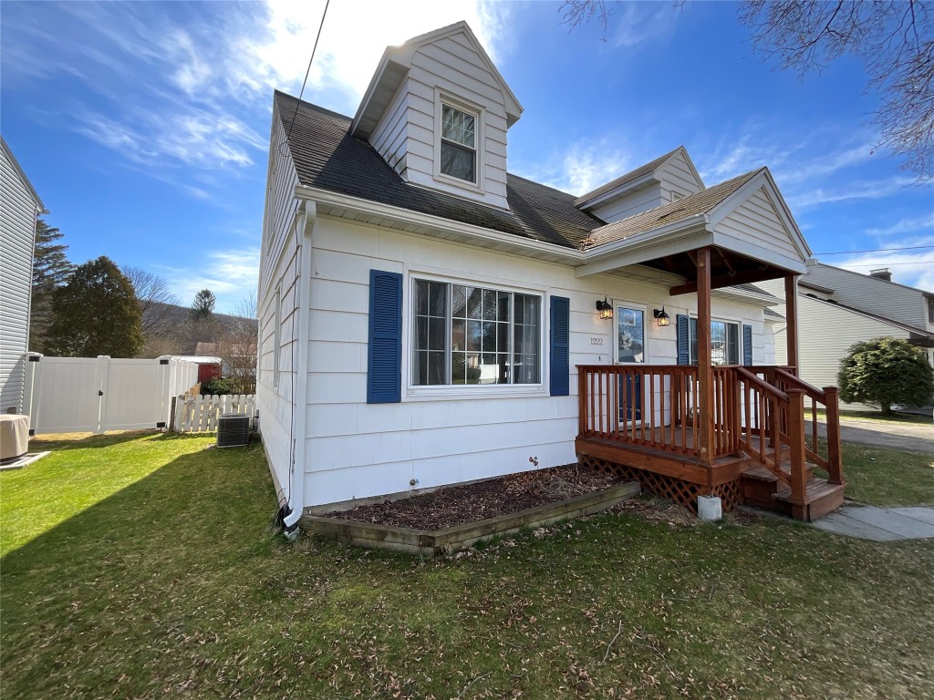 1222 Mead Road Binghamton, NY 13901 - Photo 2 of 50 Gallery Image 2