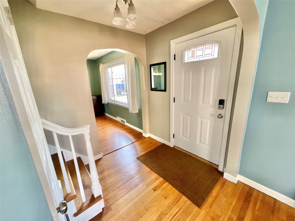 1222 Mead Road Binghamton, NY 13901 - Photo 5 of 50 Gallery Image 5