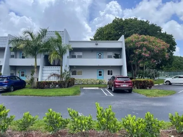 $2,175 | 2600 Fiore Way, Unit 2140, Delray Beach, FL 33445