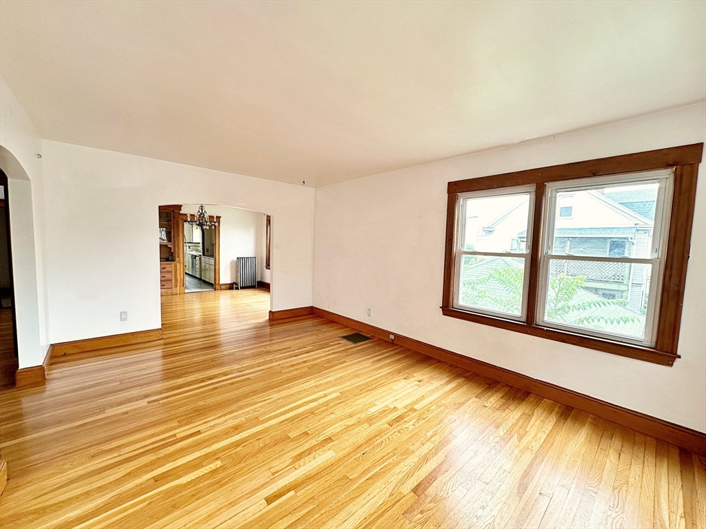 11 Puritan Road Somerville, MA 02145 - Photo 8 of 33