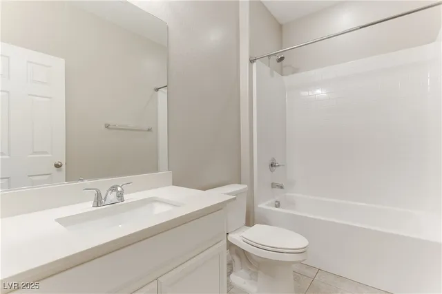 $2,324 | 420 Al Coda Place, Henderson, NV 89011