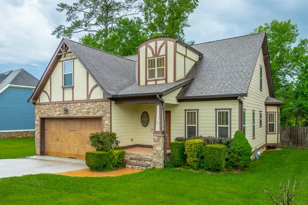 $475,000 | 1857 Holly Oak Lane, Chattanooga, TN 37421