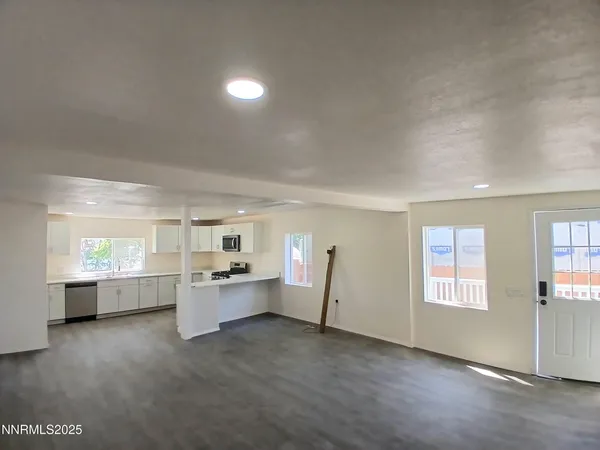 $289,000 | 635 Grinnel Avenue, Lovelock, NV 89419