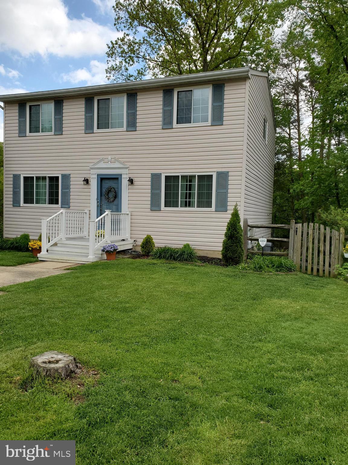 4549 Ambermill Road Baltimore, MD 21236 - Photo 2 of 46 Front view from side angle