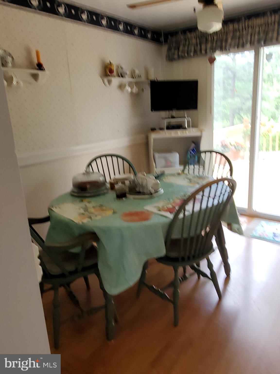 4549 Ambermill Road Baltimore, MD 21236 - Photo 23 of 46 Eat In Kitchen Area