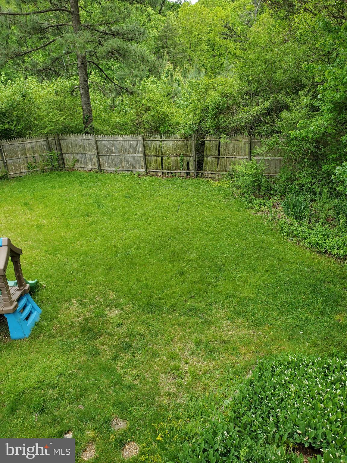 4549 Ambermill Road Baltimore, MD 21236 - Photo 5 of 46 More privacy