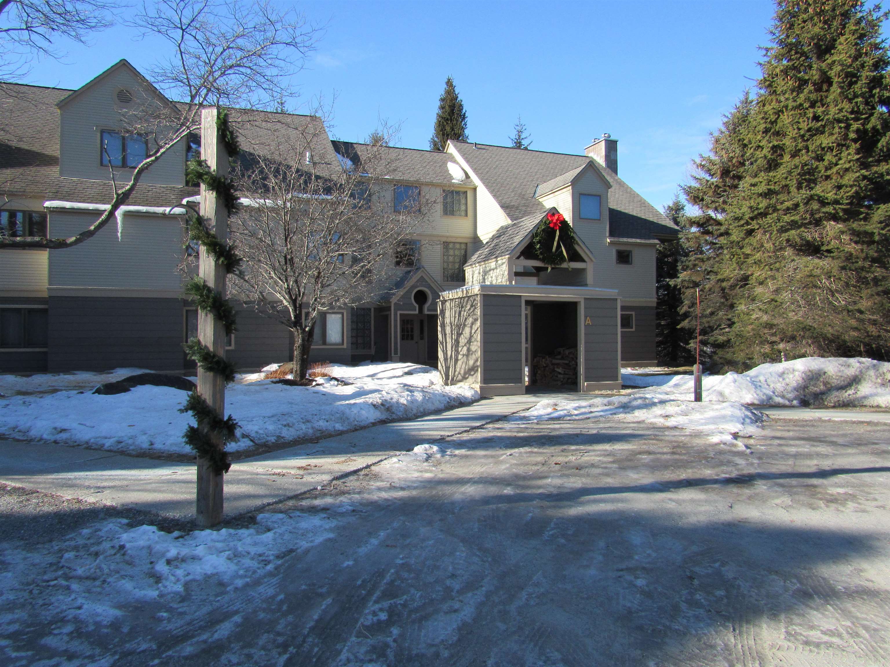 49 High Point Drive, Unit A122 Stratton, VT 05360 - Photo 2 of 47