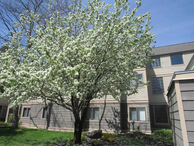 $595,000 | 49 High Point Drive, Unit A122, Stratton, VT 05360