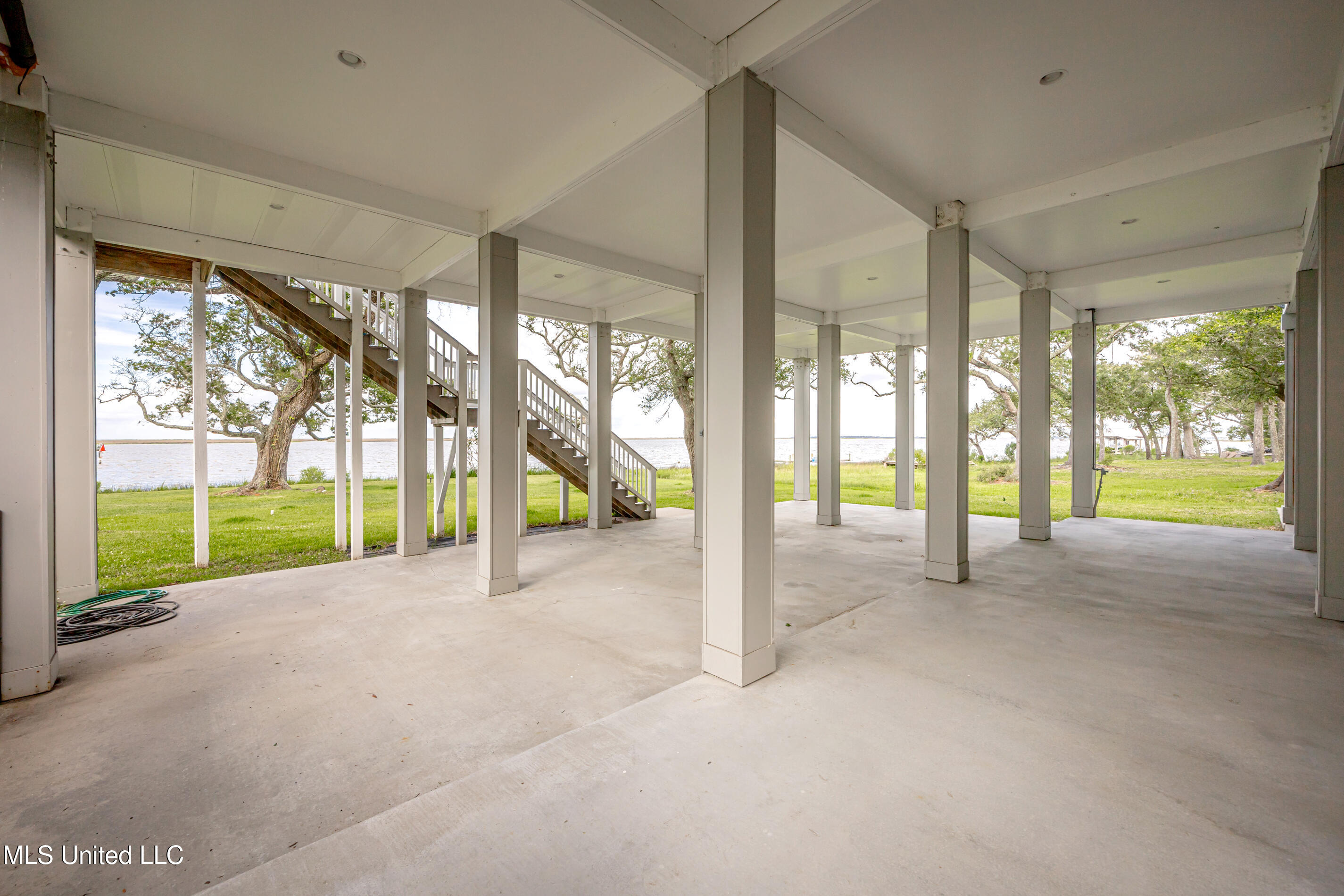 10805 Eagle Nest Road Ocean Springs, MS 39564 - Photo 18 of 103 IMG_6591