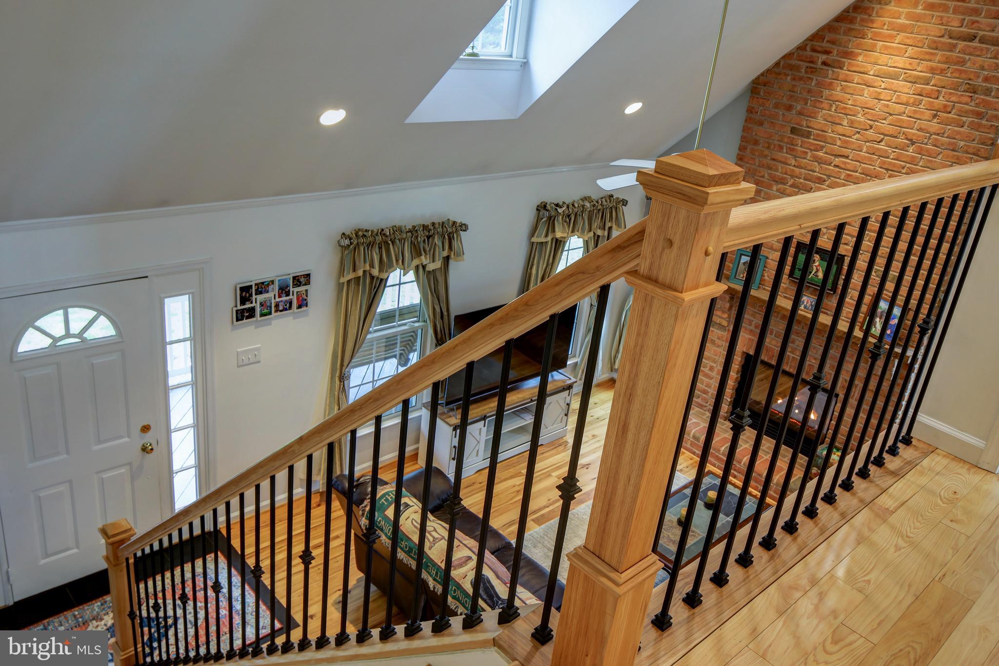 4507 Mt Carmel Road Hampstead, MD 21074 - Photo 19 of 60 Custom Stair railing View into Living Room