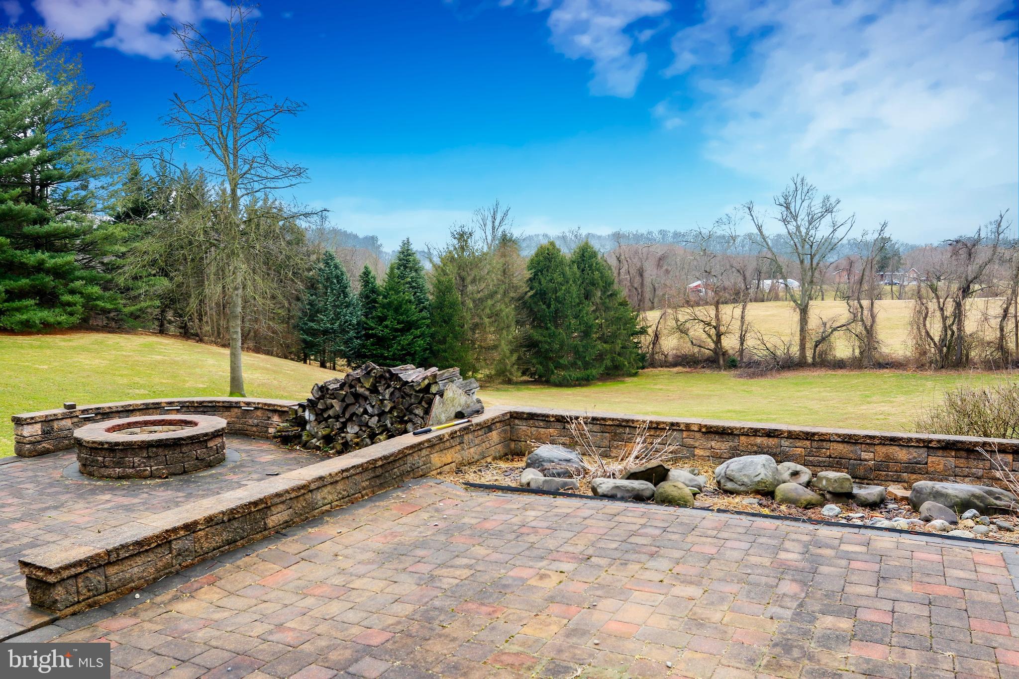 4507 Mt Carmel Road Hampstead, MD 21074 - Photo 50 of 60 Views of Upper and Lower Level Patios