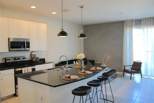 $256,500 | 7037 Woodchase Glen Drive, Riverview, FL 33578