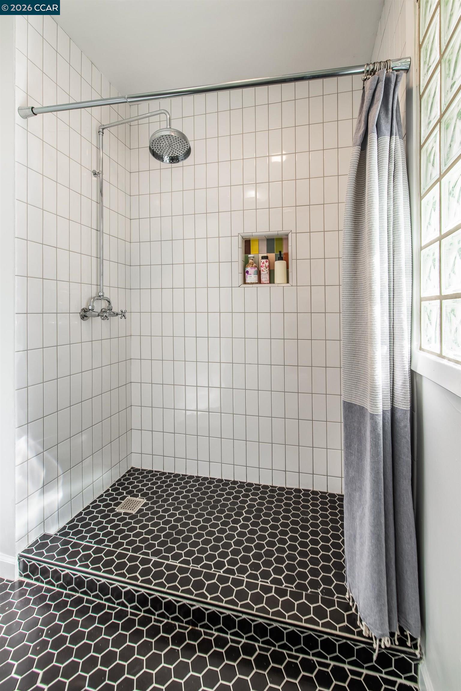 1132 Sunset Loop Lafayette, CA 94549 - Photo 25 of 40 Gallery Image 25