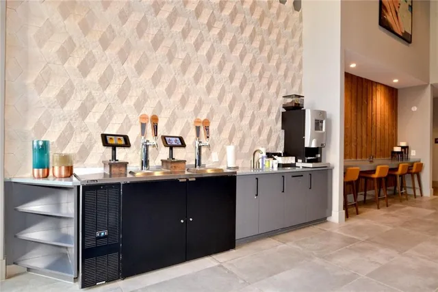 $2,275 | 465 Memorial Drive Southeast, Unit 536, Atlanta, GA 30312