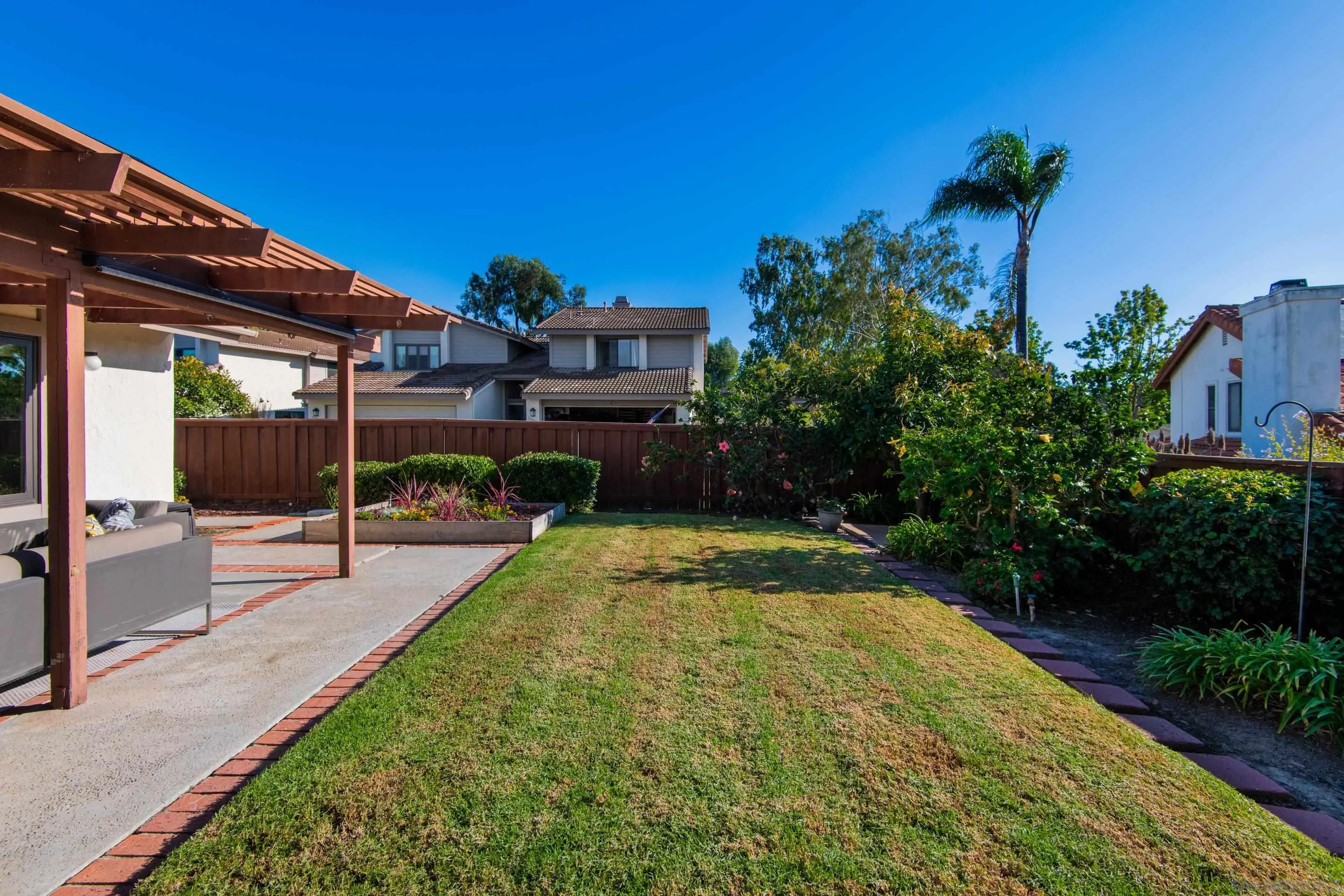 2002 Leafwood Place Encinitas, CA 92024 - Photo 37 of 64