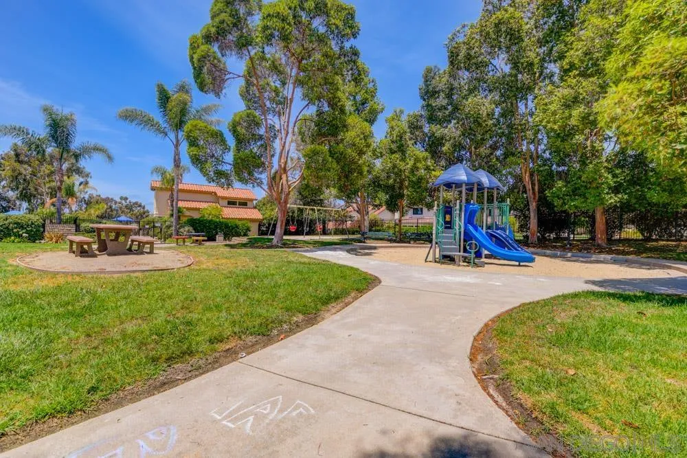 2002 Leafwood Place Encinitas, CA 92024 - Photo 60 of 64 a view of outdoor space with garden and trees