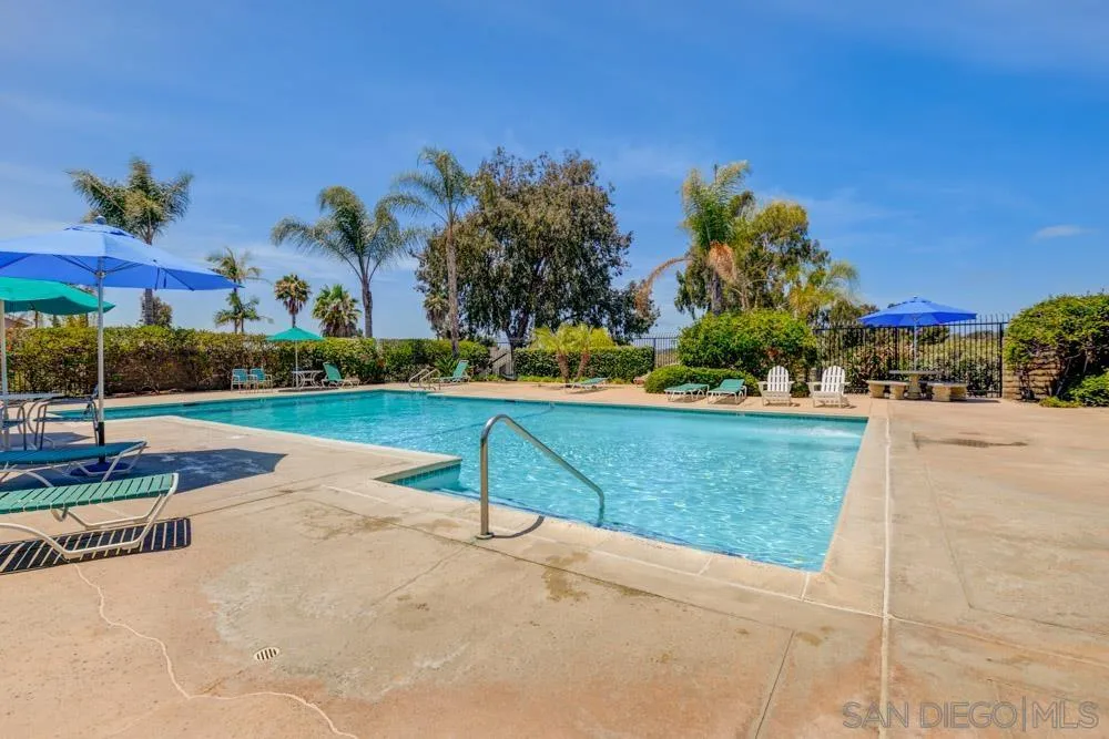 2002 Leafwood Place Encinitas, CA 92024 - Photo 62 of 64