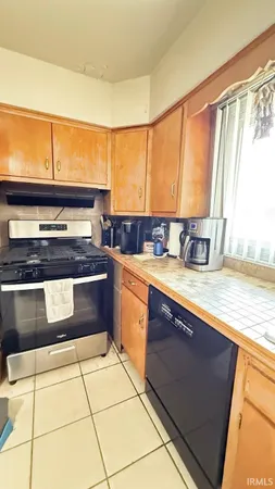 $275,000 | 8412 G Greenwood Avenue, Munster, IN 46321