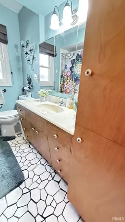 $275,000 | 8412 G Greenwood Avenue, Munster, IN 46321