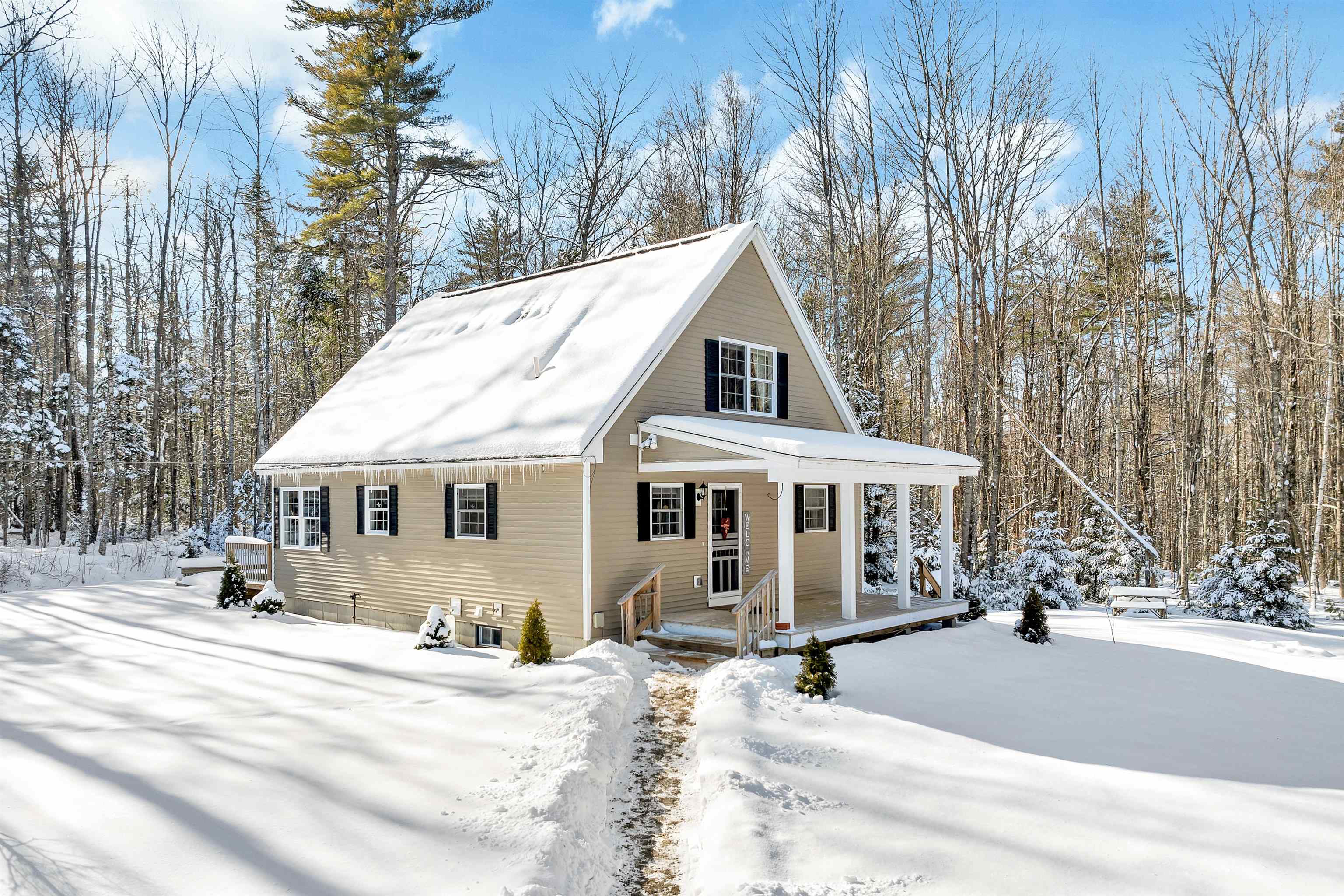 78 Davis Road Danbury, NH 03230 - Photo 2 of 60