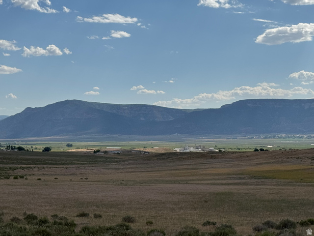 16875 East Race Track Road Moroni, UT 84646 - Photo 28 of 30