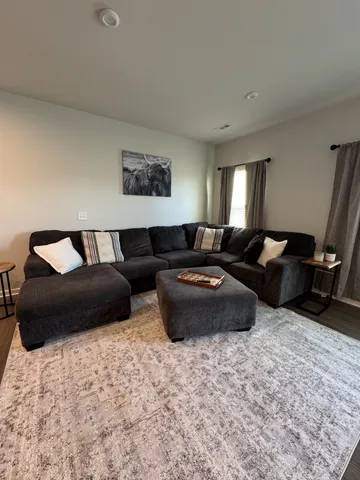 $3,200 | 242 Pryor Drive, Gallatin, TN 37066